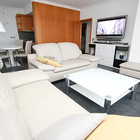Trelleborgallee, 196 Apartment *